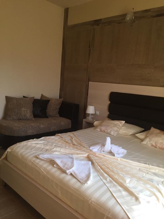 Guesthouse Liamra Ulcinj Zewnętrze zdjęcie